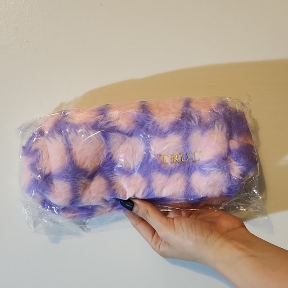 Cute purple bag , with pink hearts,(never opened,has the word "truly" on it) - Picture 2 of 2